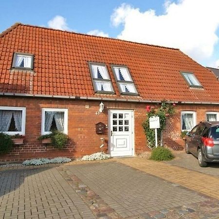 Ostseeferienwohnung Storchennest Dassow Exterior photo